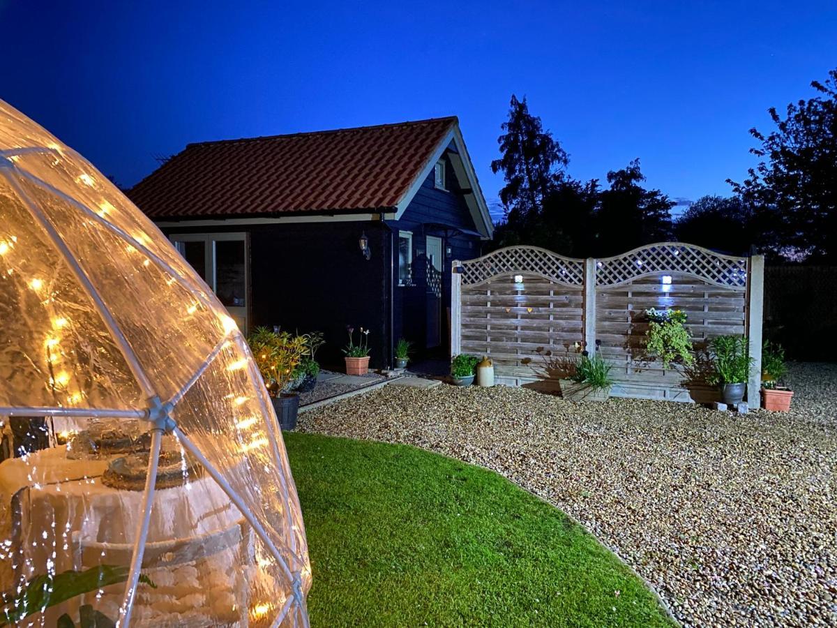 Villa Saving Grace With Private Hot Tub Bawdeswell Exterior foto